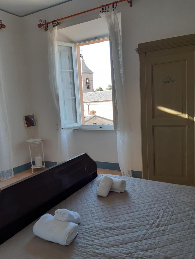 Palazzo Tuemi Leilighet Castelplanio Eksteriør bilde