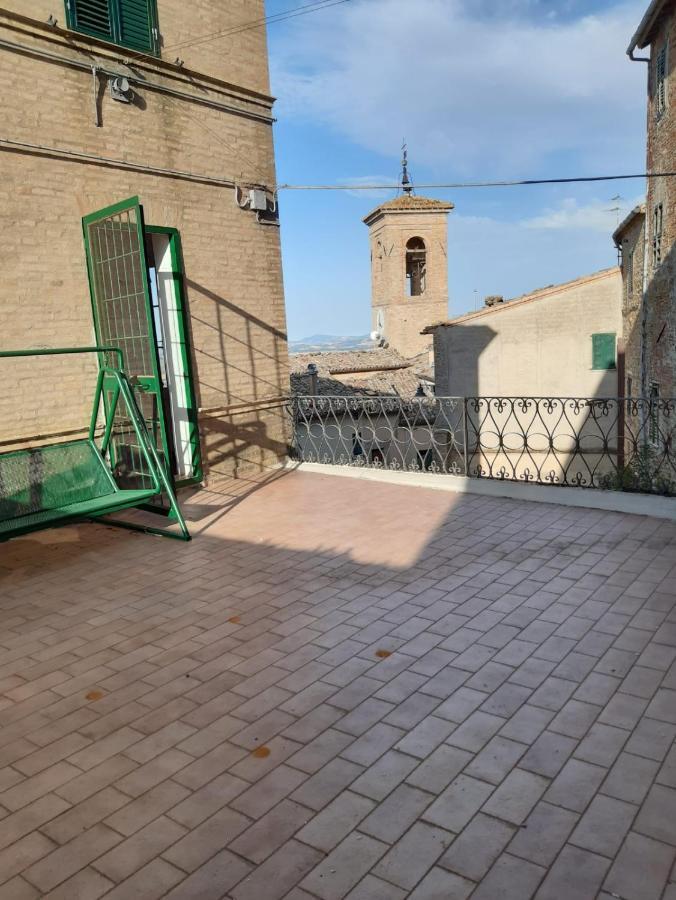 Palazzo Tuemi Leilighet Castelplanio Eksteriør bilde